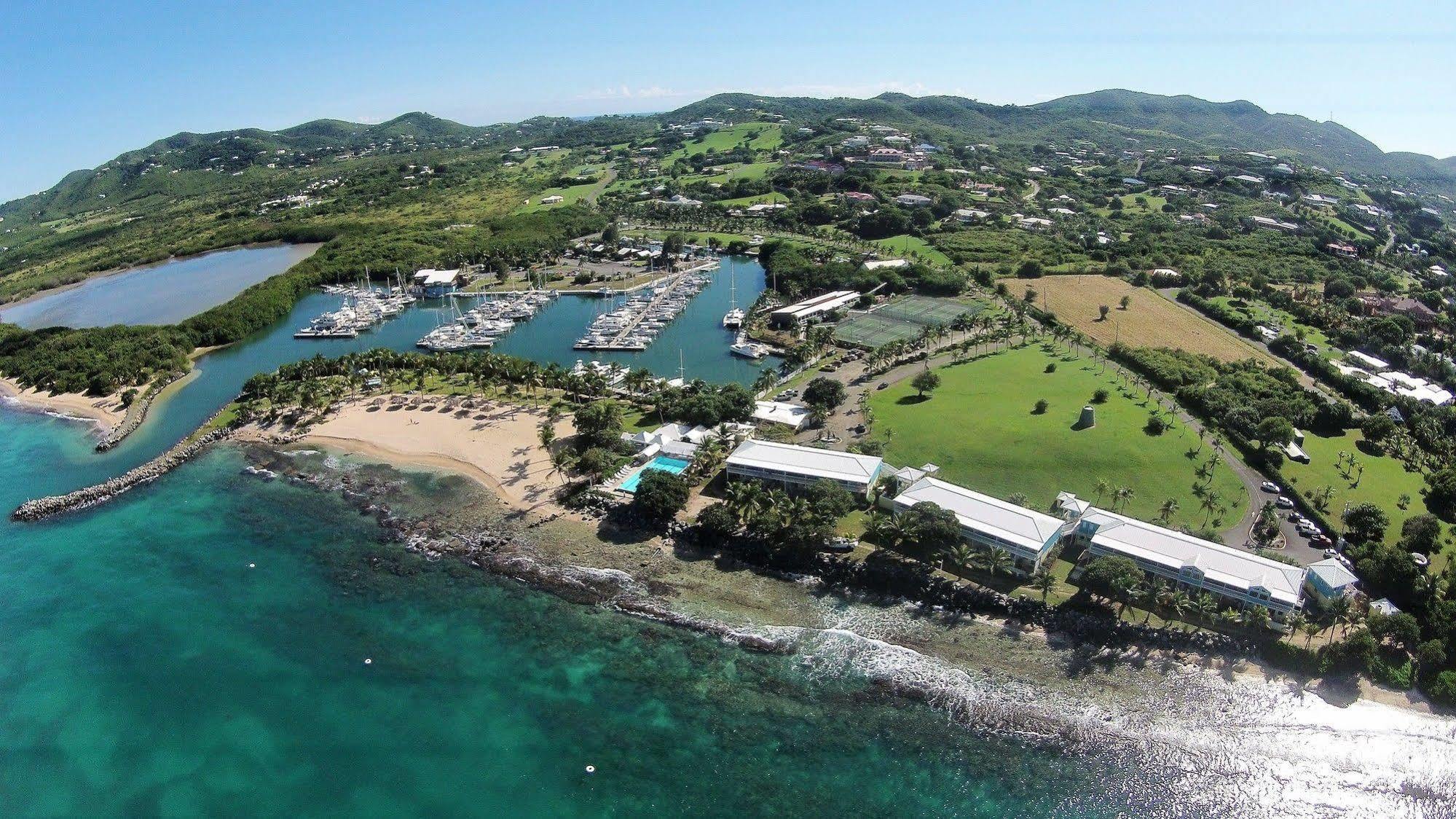 Tamarind Reef Resort Spa & Marina Christiansted Exterior photo
